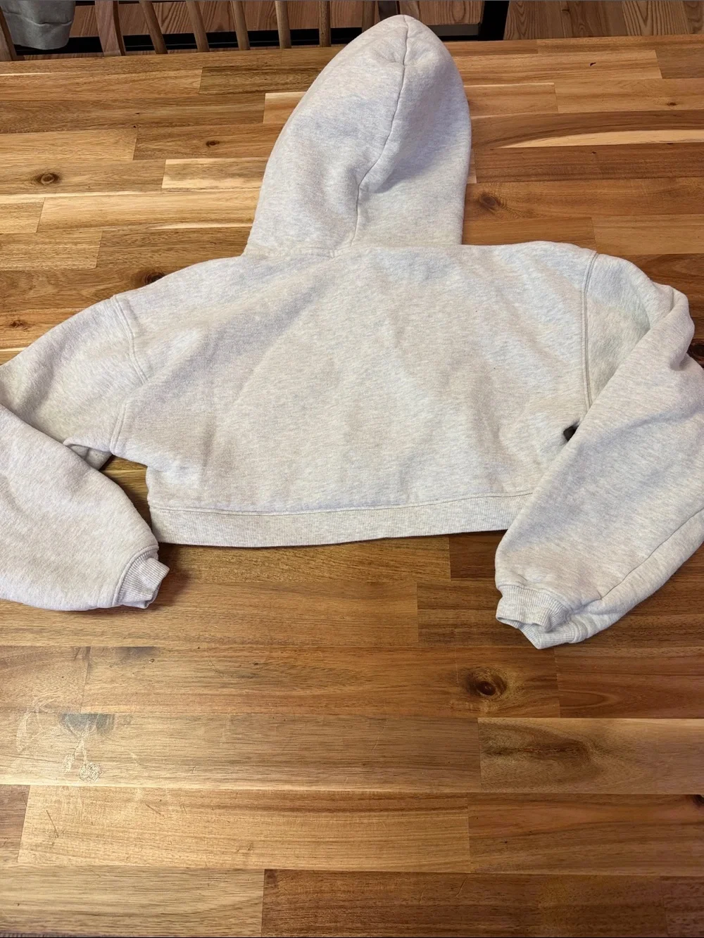 Aritzia Sweatfleece Mega Crop Hoodie gray. Womens XSmall - Picture 5 of 6